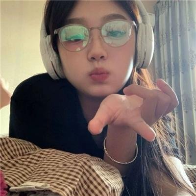 在黑暗中漫舞 海报